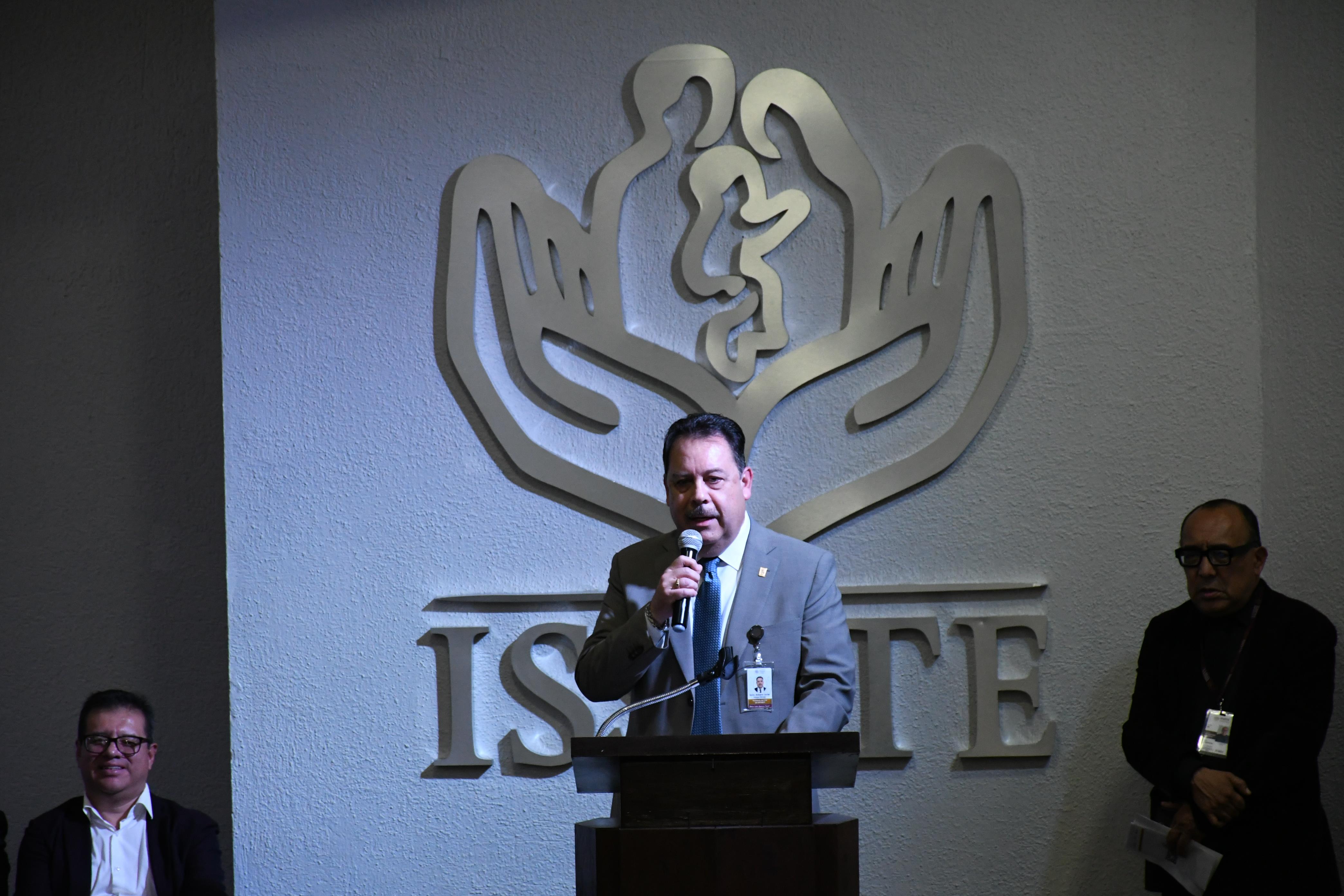  Conmemoracion del Dia del Trabajo Social  en el CMN "20 de Noviembre